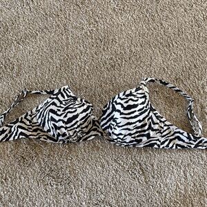 Shade shore Zebra Print Underwire Bikini Top - Black & White